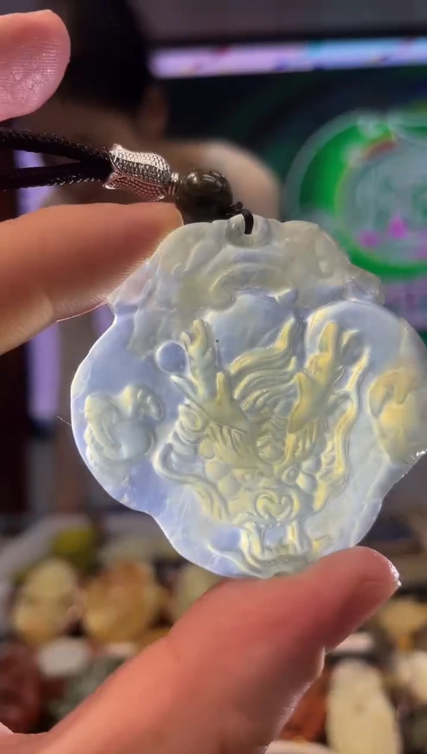 【闪购商品】岫玉吊坠未镶嵌·多样性发货*拍一发一