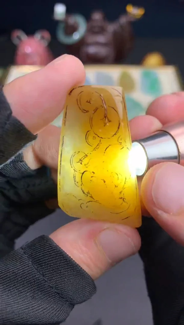 未镶嵌定制翡翠丑*鱼天然翡翠裸石（包工）