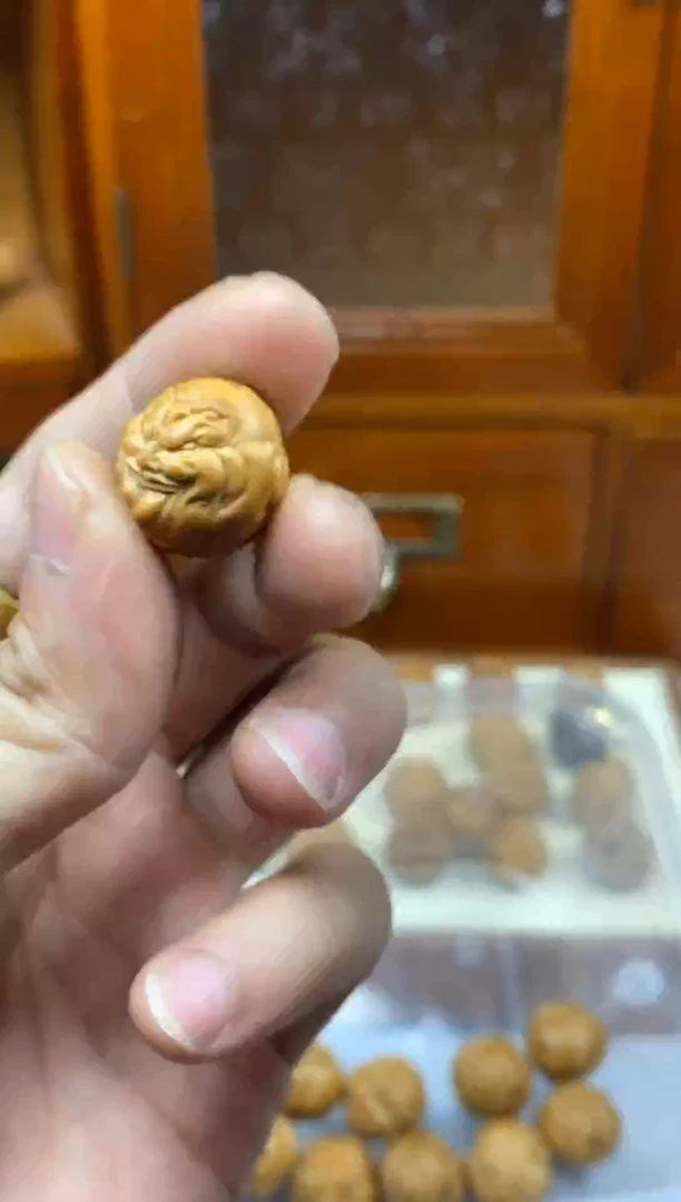 吊坠猴头核桃五目 舔僧 素