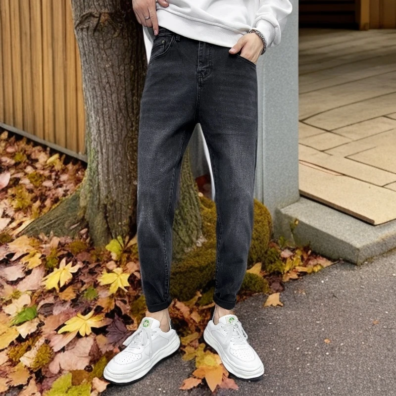 秋冬款深灰色高品质弹力修身牛仔裤(9353)