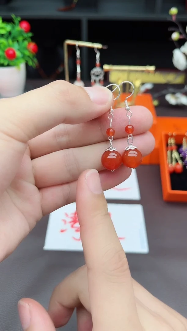 玛瑙/玉髓耳钉银S925镶嵌409000