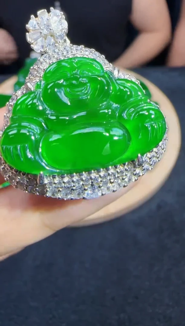 未镶嵌定制翡翠翡翠吊坠62