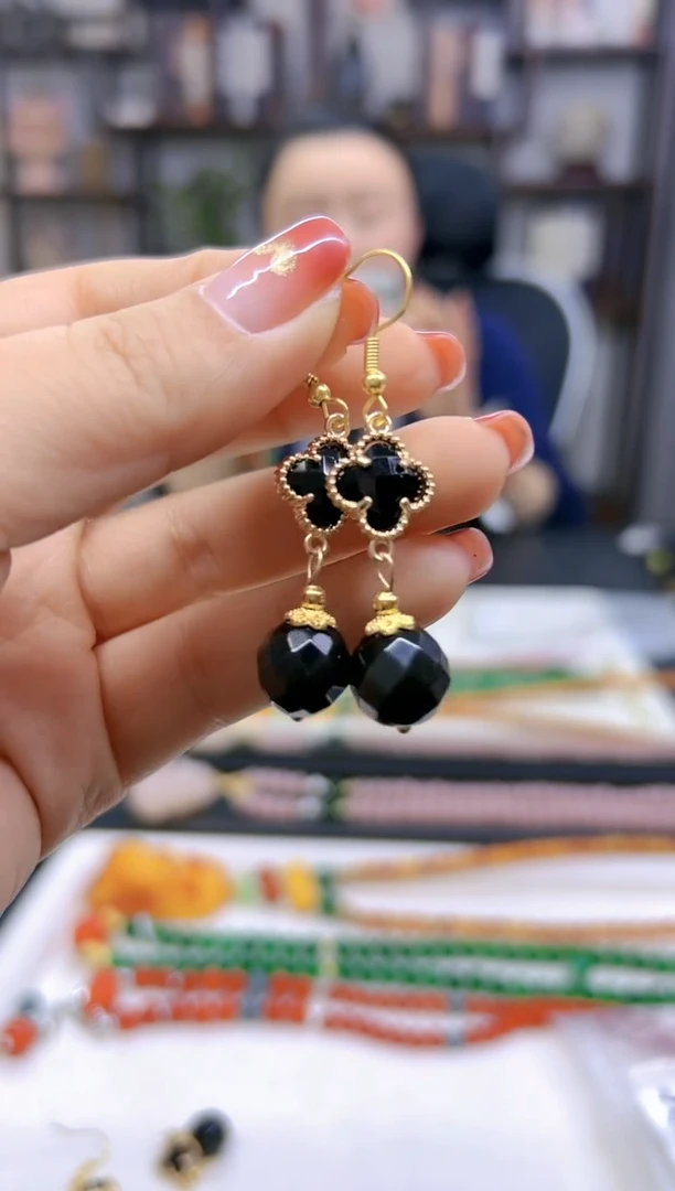 【闪购商品】黑曜岩耳饰14K金镶嵌E575