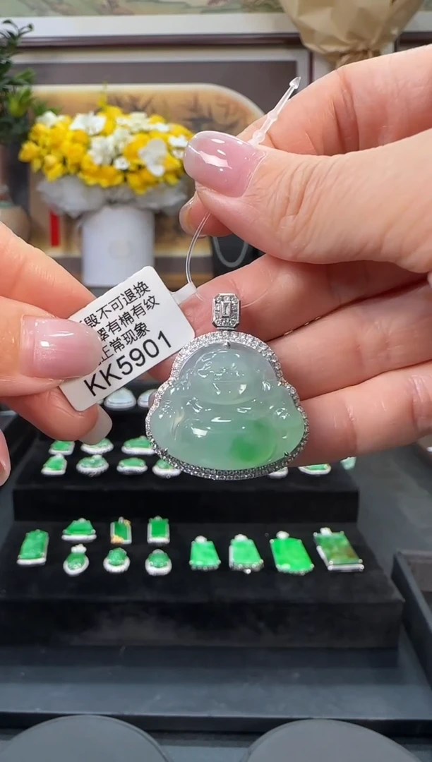 颈饰18K金镶嵌翡翠KK5901佛公
