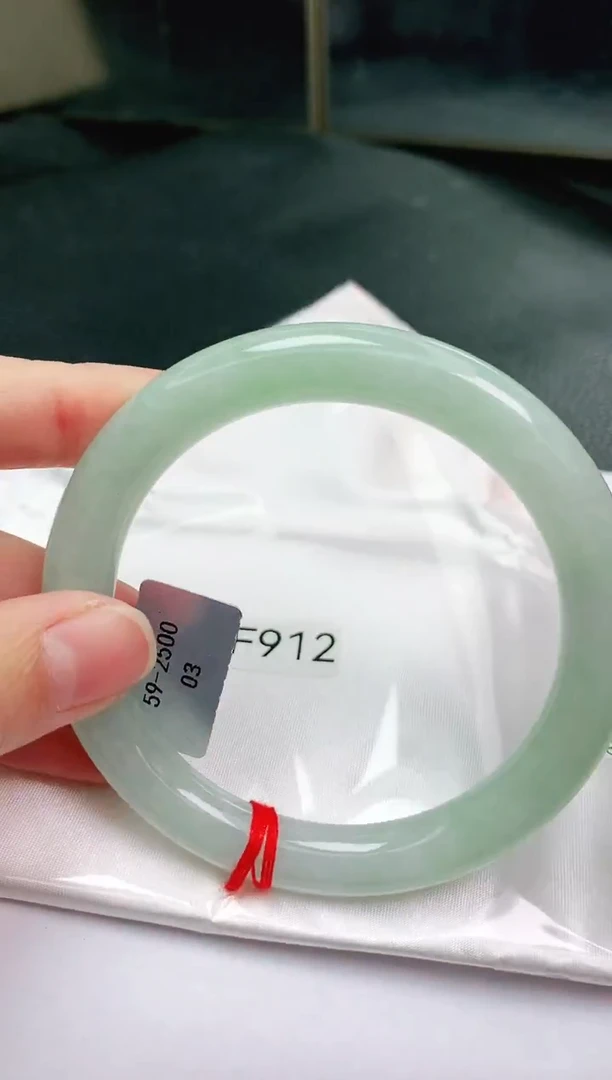 未镶嵌手镯翡翠缅甸天然A货翡翠手镯