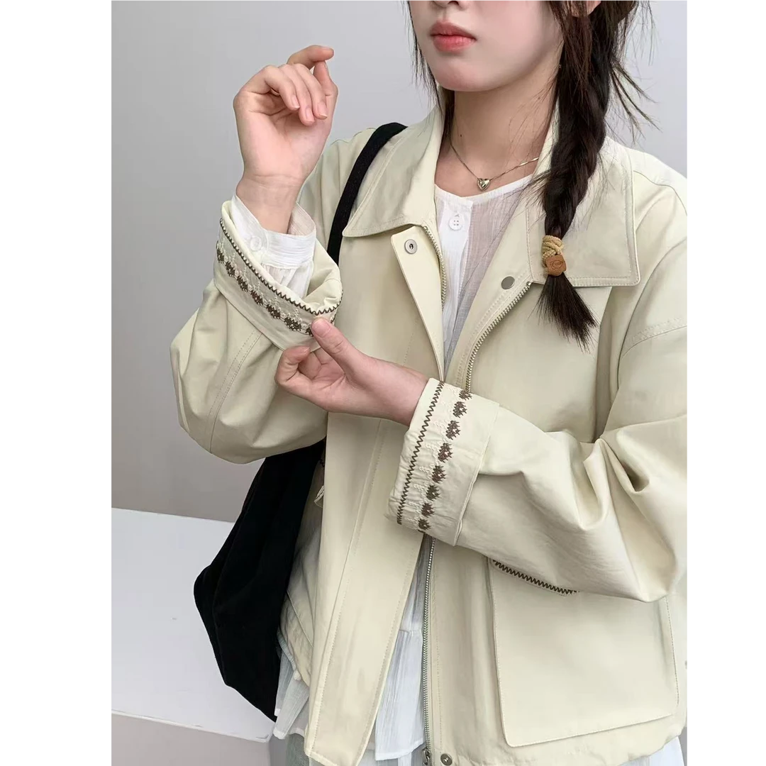 春季时尚韩版简约翻领设计感百搭短外套休闲复古上衣【圣托里尼】