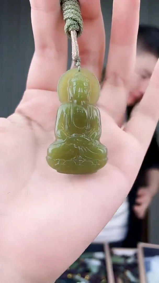 未镶嵌和田玉挂件拍一发一，多样性发货