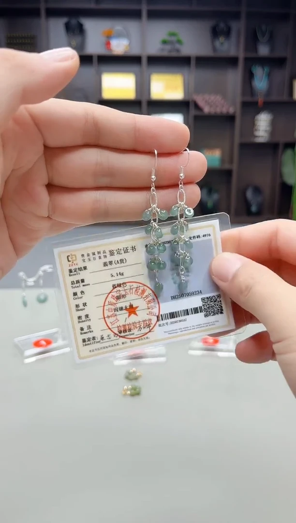 银S925镶嵌翡翠耳饰911000
