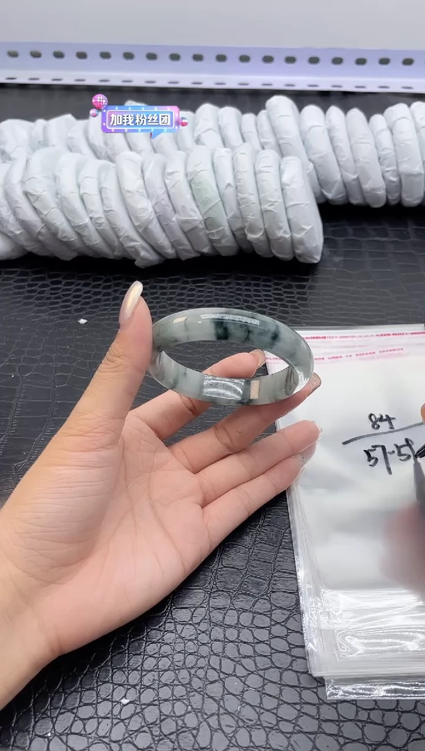 手镯所见即所得拍啥发啥84