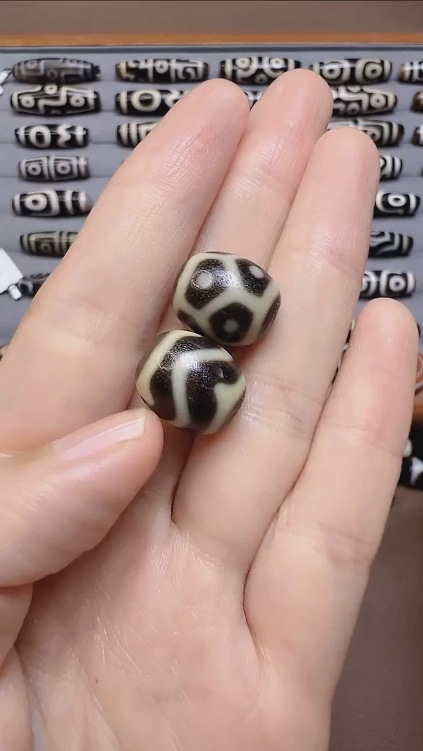 未镶嵌玛瑙/玉髓珠宝半成品灵***糊定制鹏程达洛