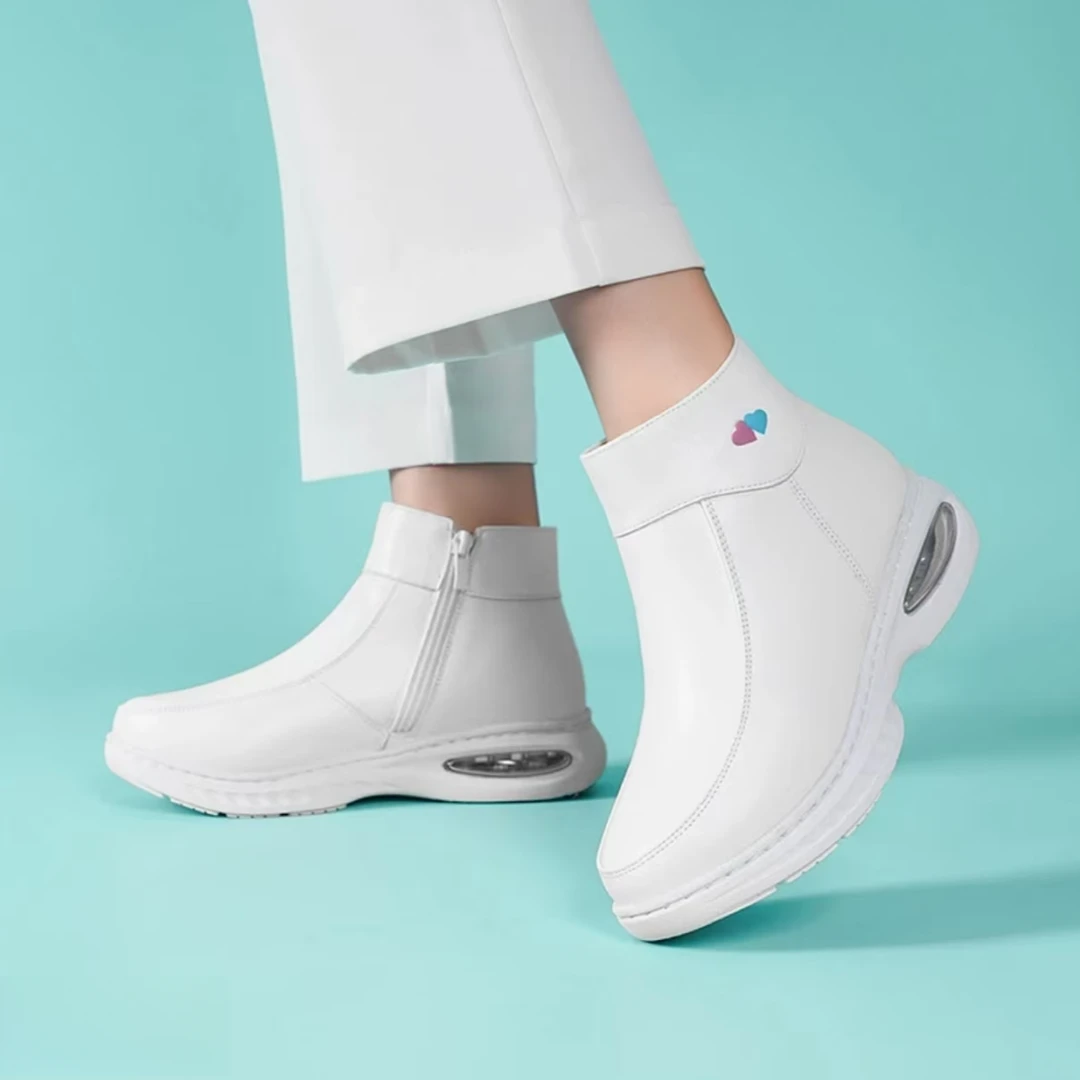 护士专用女软底不累脚秋冬加绒保暖医护专用棉靴增高防滑白色棉靴