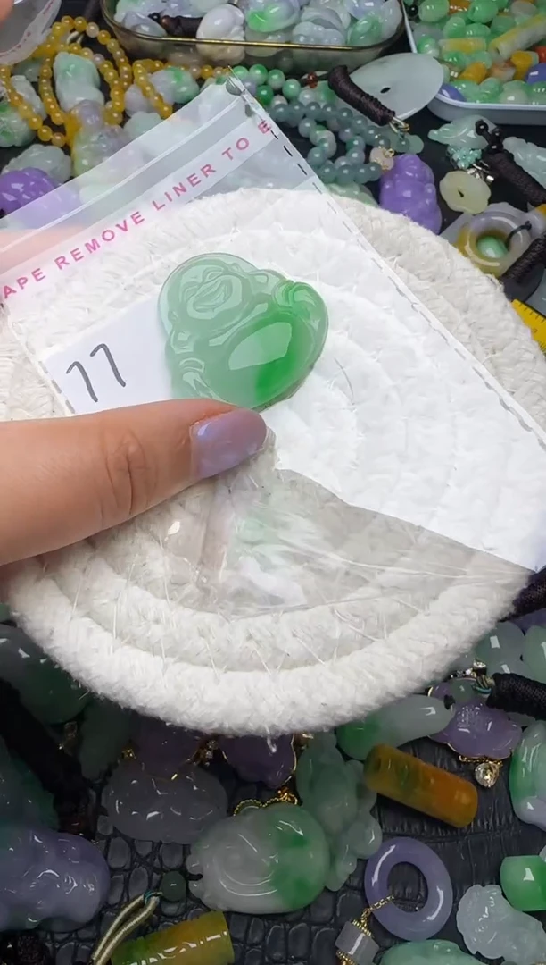 颈饰未镶嵌翡翠缅甸翡翠吊坠