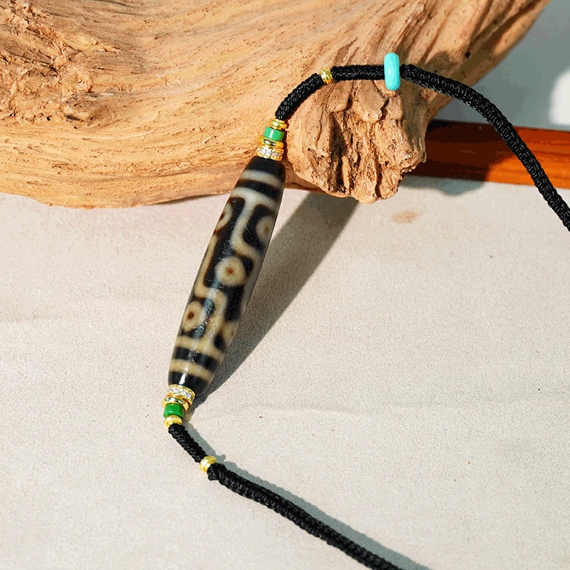 TZ842天然玛瑙牙黄折线九眼藏风锁骨链（多样性发货，发其一）