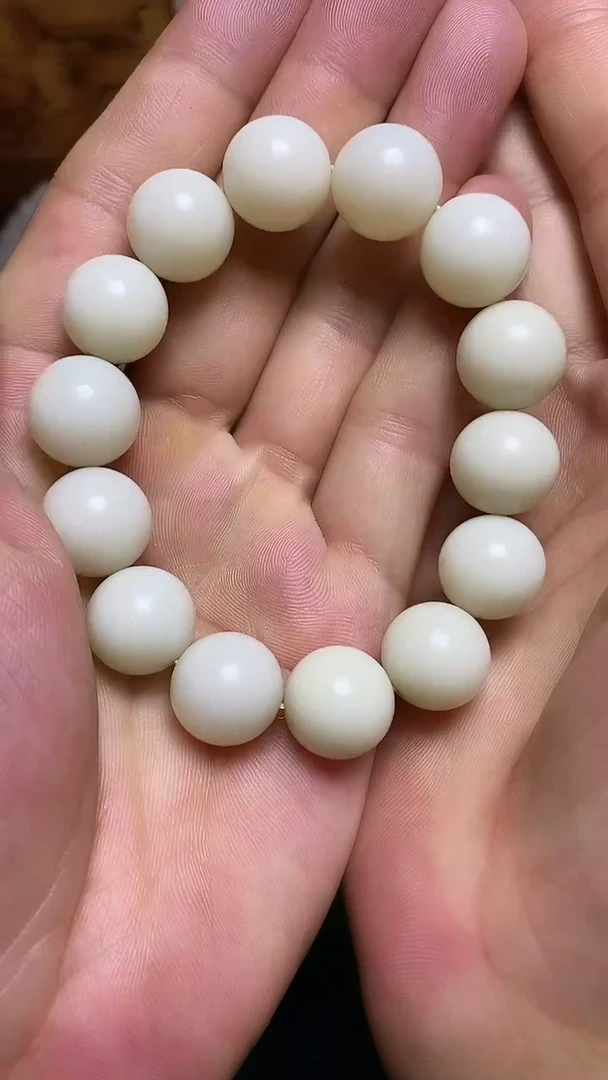 未镶嵌和田玉挂件12