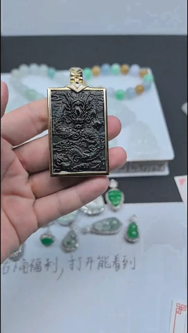 颈饰银S925镶嵌翡翠翡翠吊坠