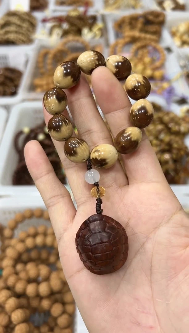 手串紫金鼠卡13mm左右 龙单设计款 富甲一方 手捻