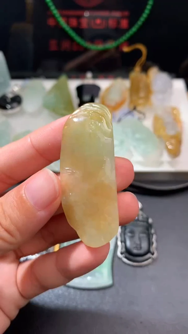 未镶嵌定制翡翠