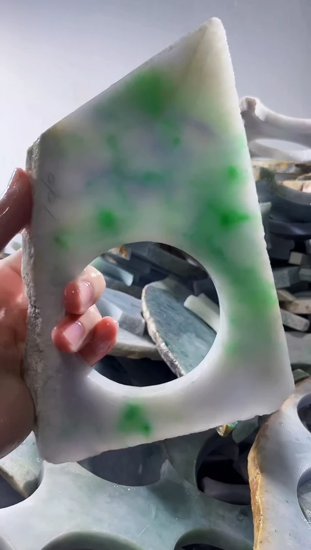 裸石翡翠缅甸翡翠A货文6398