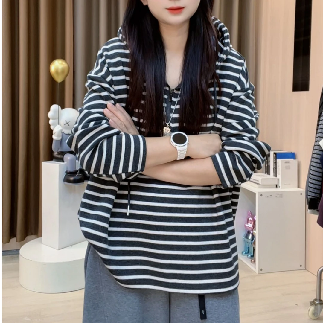 2025秋季新款女装韩版休闲上衣宽松长袖百搭条纹卫衣女B240