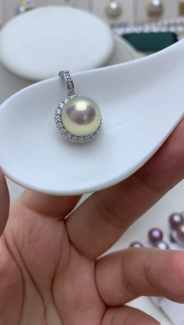 颈饰银S925镶嵌淡水珍珠S****Qw3