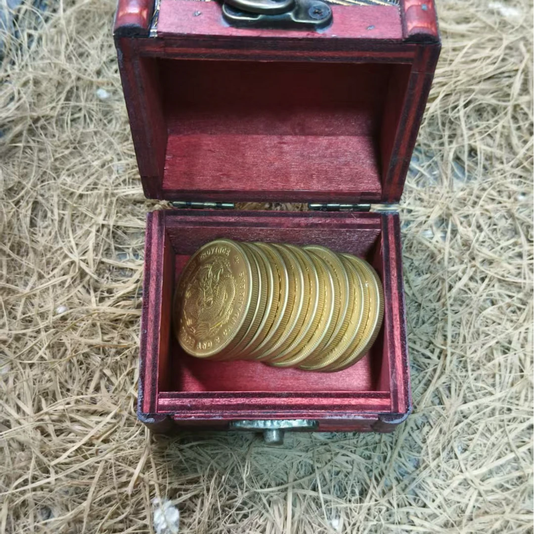 现代工艺品摆件23（一盒十个）