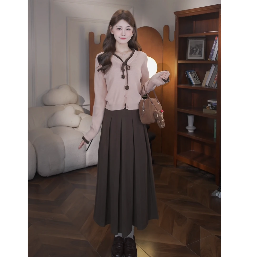 鹿向南【南杏庄园】秋季新款韩系慵懒假两件针织衫半裙套装女