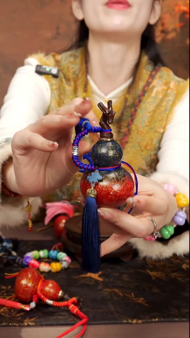 18 --大漆开口小葫芦--178