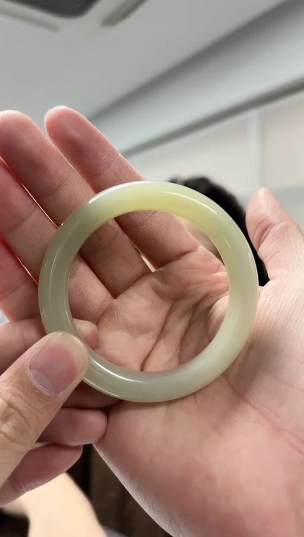 未镶嵌手镯和田玉桐*（多样性发一件）圈口52+