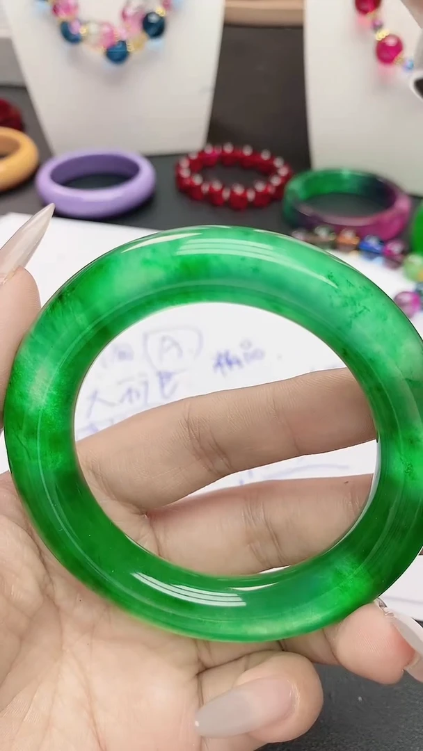 无非金属         冰 绿  透  气质款  大气