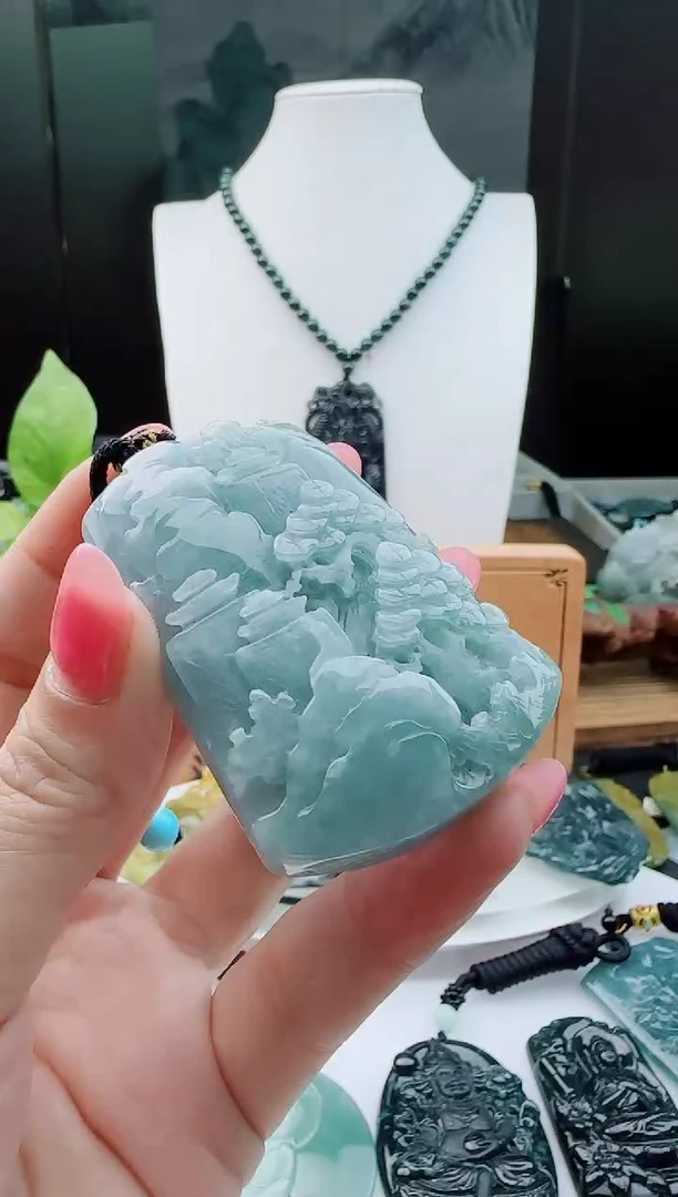 【闪购商品】翡翠颈饰未镶嵌11111111