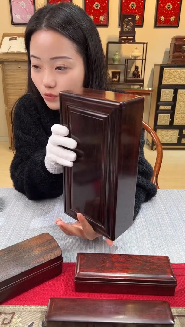 紫檀木类成套家具全独板机关盒