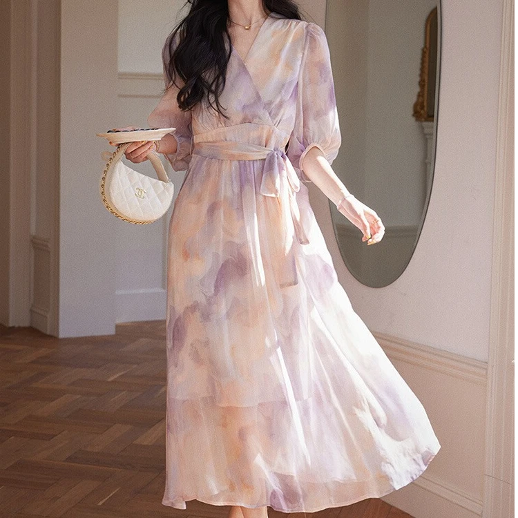 法式茶歇飘带a字碎花连衣裙女夏季2025夏装新款收腰减龄气质长裙