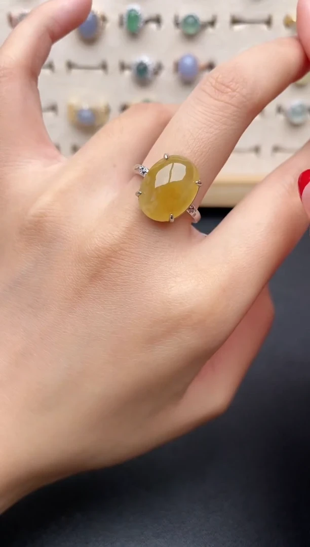 【闪购商品】翡翠戒指银S925镶嵌一物一证一礼盒