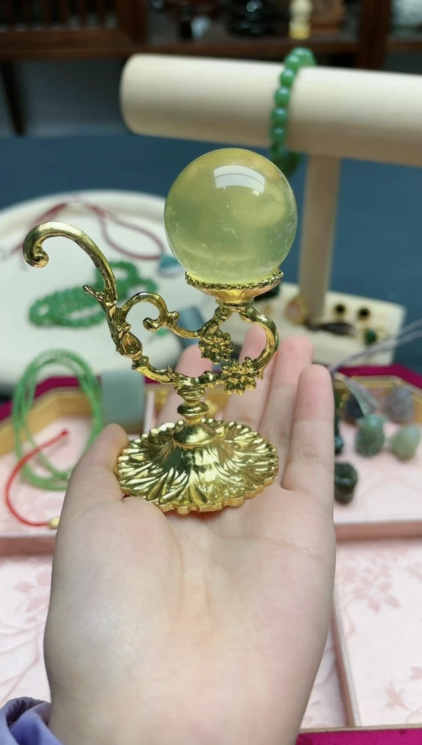 【闪购商品】水晶摆件未镶嵌黄水晶球摆件*1 念一造物配底座
