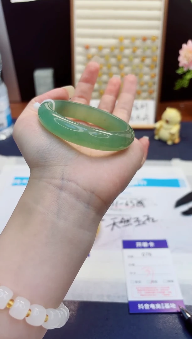 未镶嵌手镯石英质玉76-东陵玉-圈口57