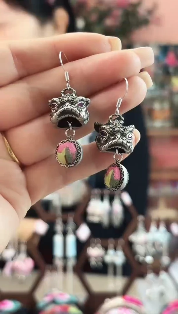 艺枝独绣手工饰品183