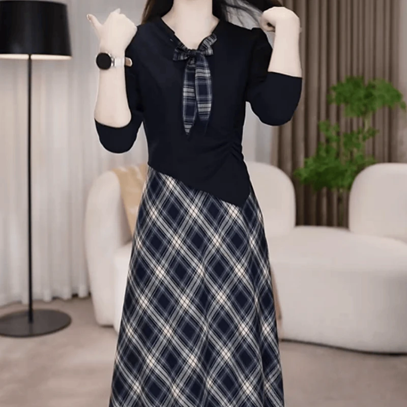 A557【连衣裙】2025早秋新款时尚优雅气质拼接格纹修身显瘦连衣裙