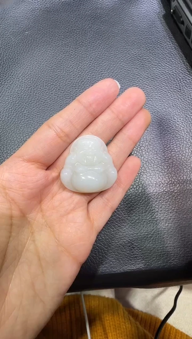 吊坠(赠链)未镶嵌和田玉天泰白玉爸爸佛 （产地直发）