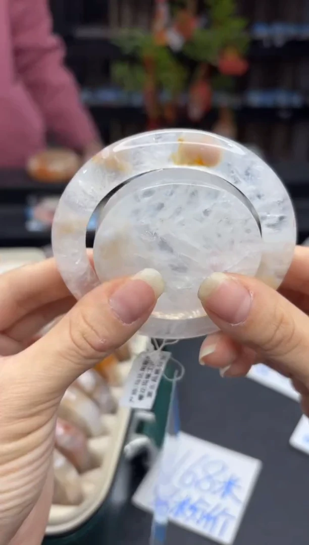 【闪购商品】石英质玉手镯未镶嵌149（56圈赠送镯心）