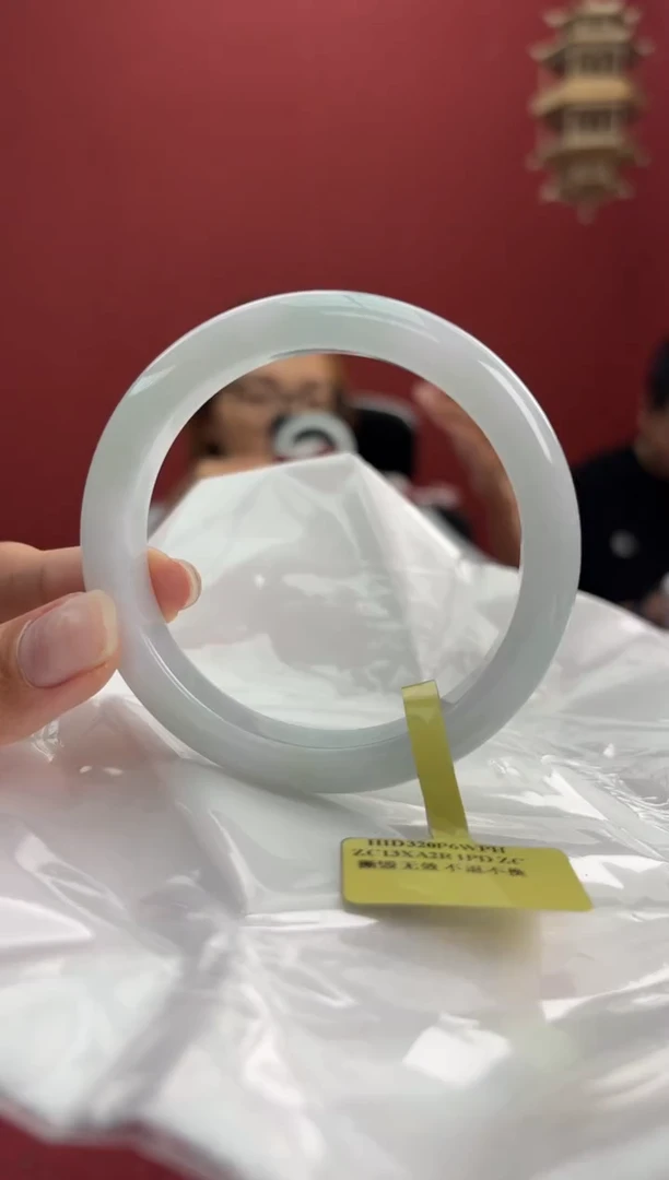 翡翠手镯未镶嵌10手镯