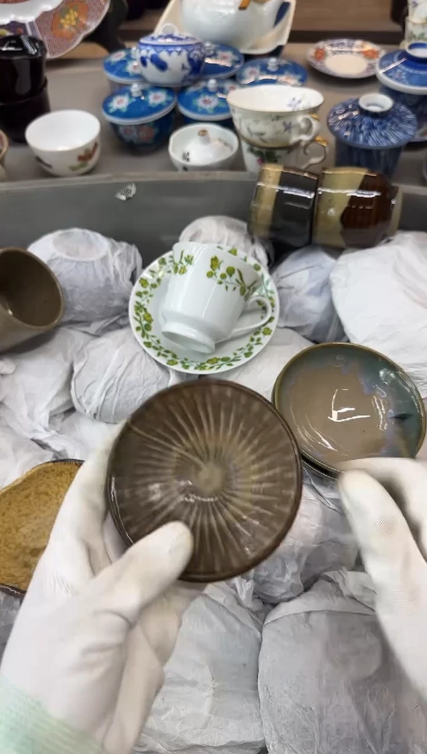 茶盏R****0瓷器瓷器瓷器瓷器