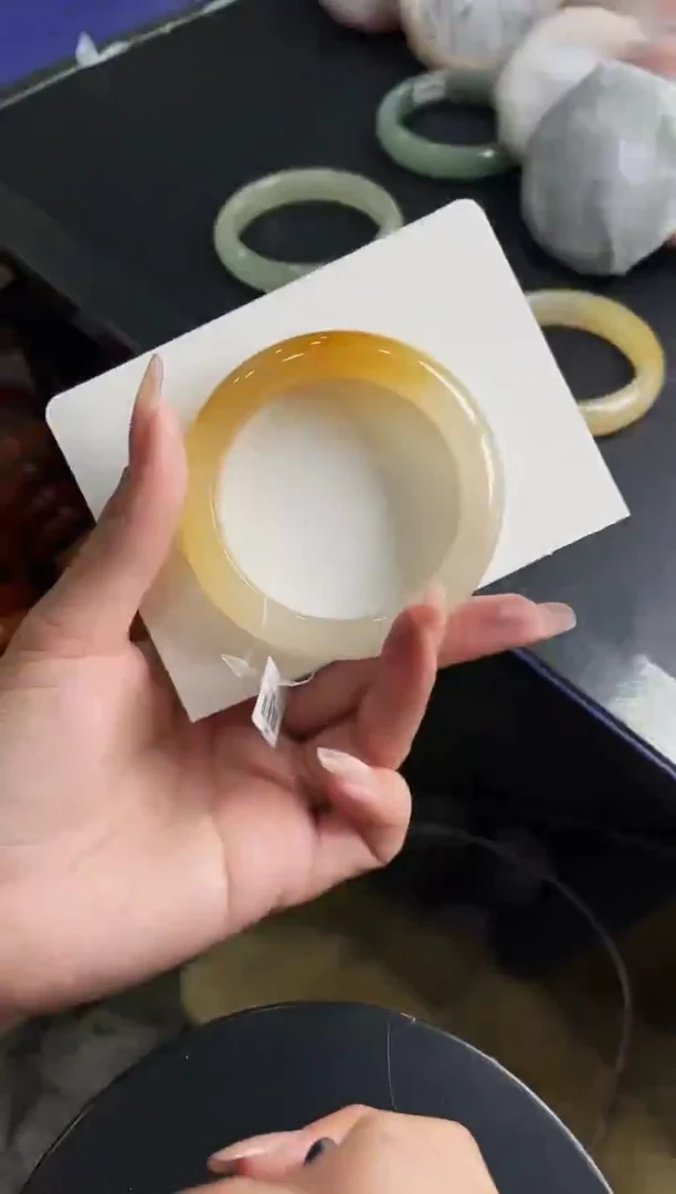 未镶嵌手镯石英质玉j122-HB55+