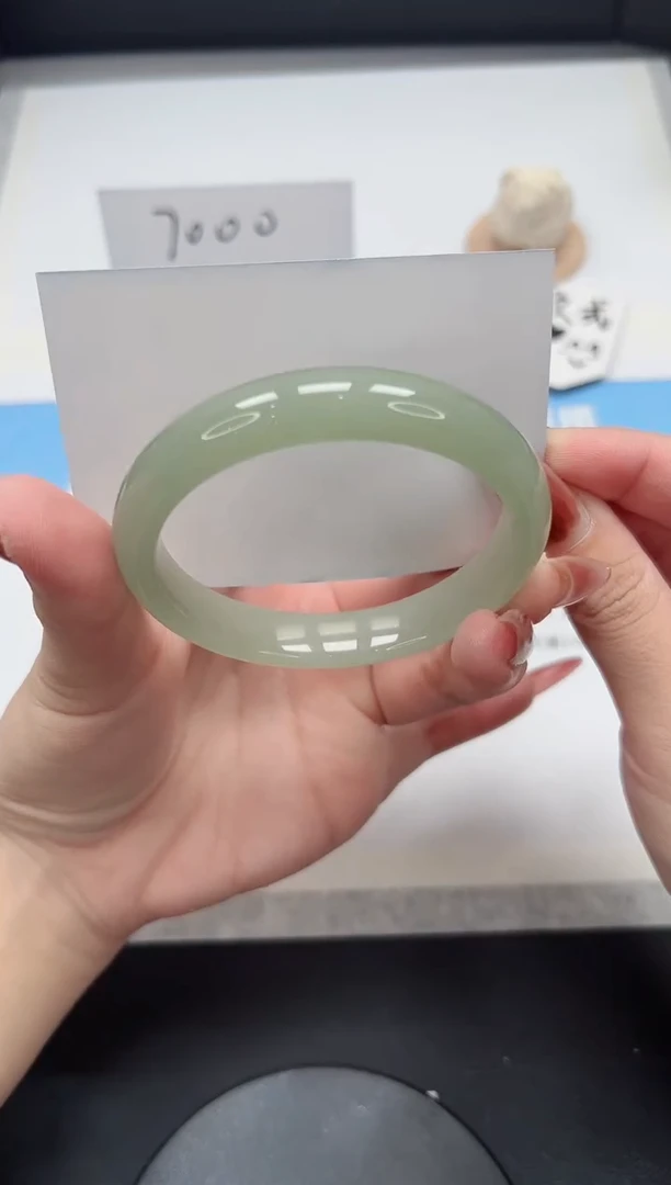 【闪购商品】石英质玉手镯未镶嵌22/东陵59.2