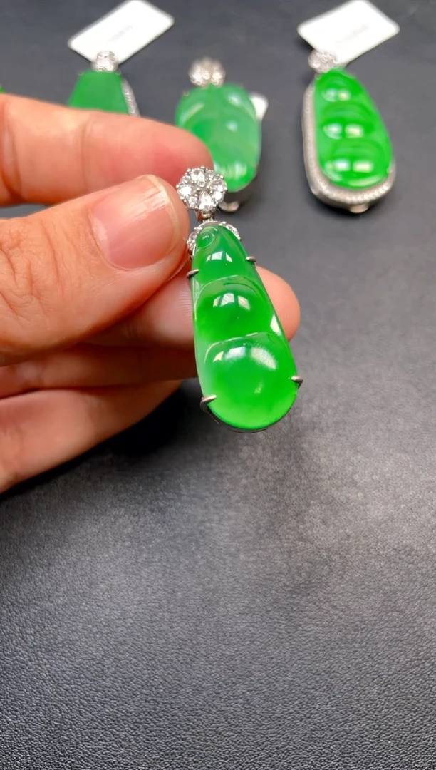 吊坠(不含链)银S925镶嵌翡翠吊坠