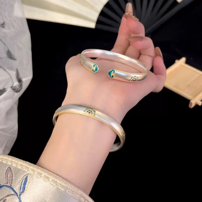 【17】宝相花镯描金珐琅