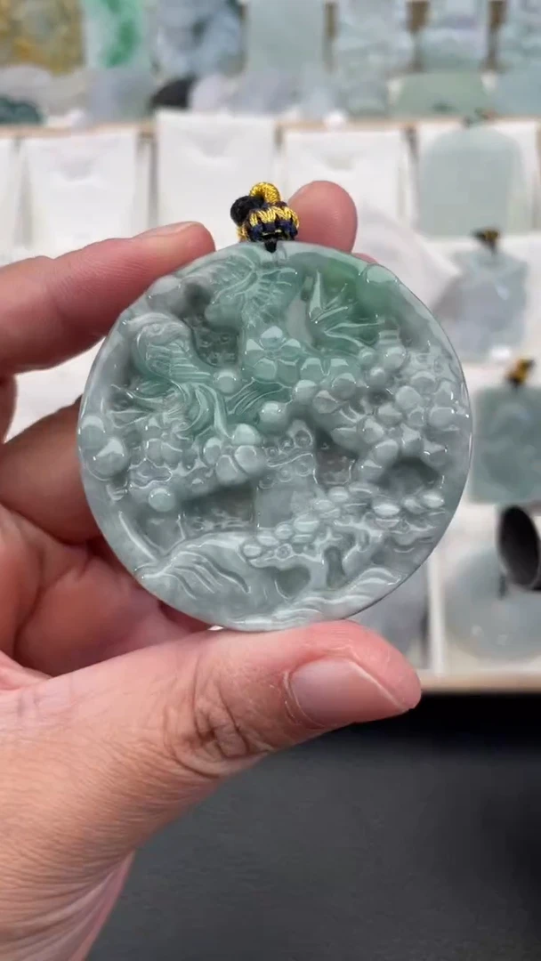 颈饰未镶嵌翡翠天然缅甸翡翠A货150