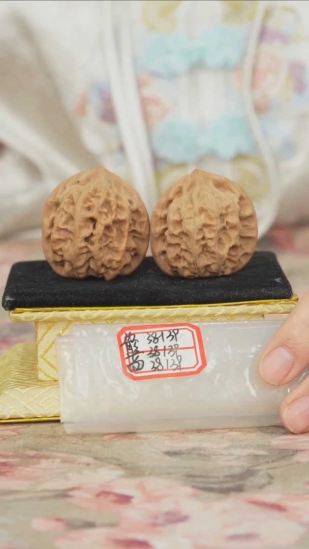 把件文玩核桃马蹄