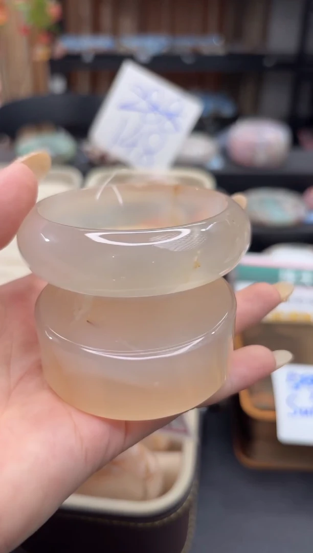 未镶嵌手镯石英质玉C310(57圈赠送镯心)