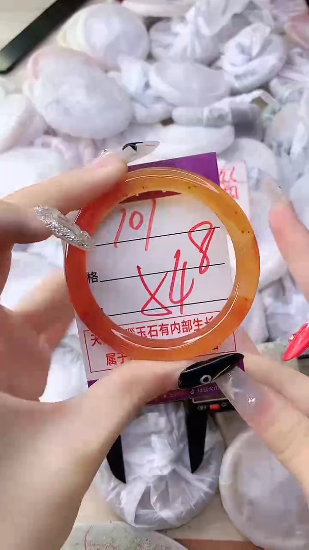 手镯玛瑙/玉髓未镶嵌101
