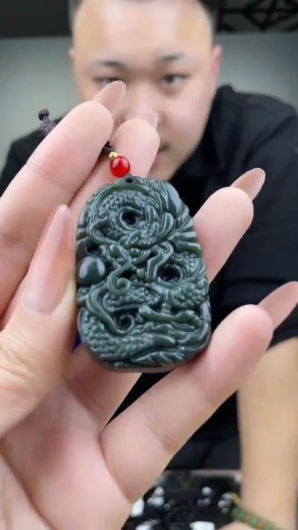 颈饰未镶嵌和田玉拍一发一，多样性发货！